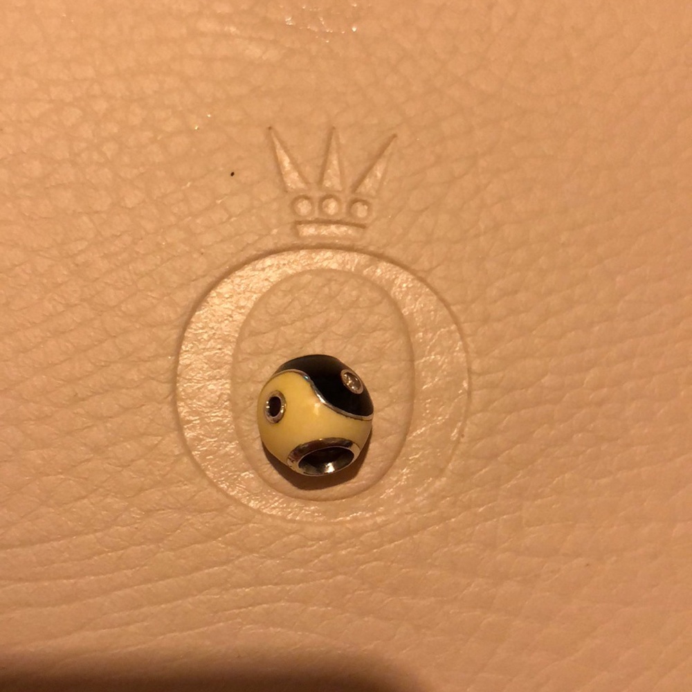 Pandora yin yang charm